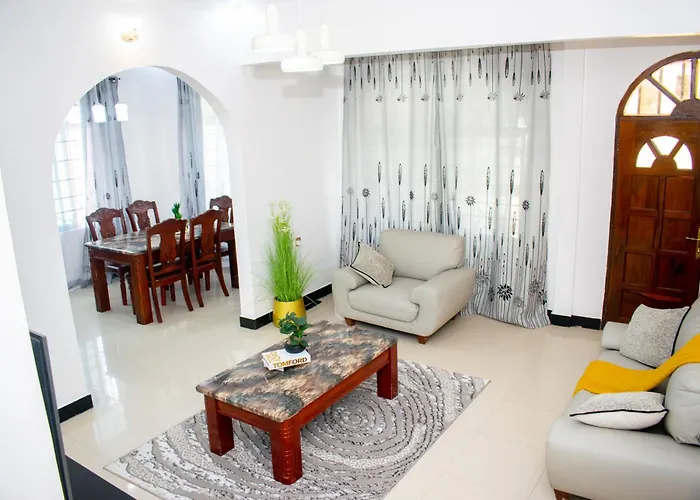 Mjimwema Villas Main House